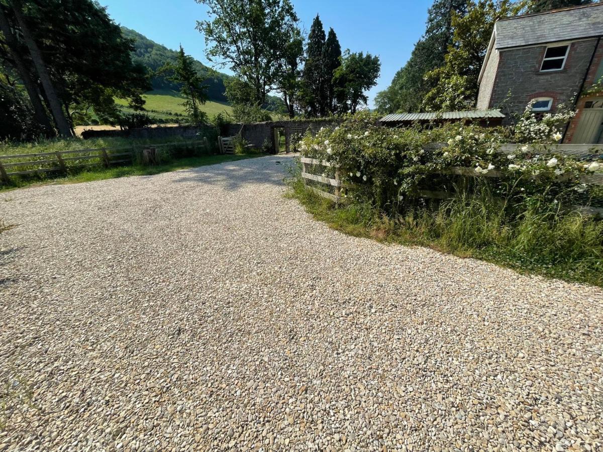 Relaxing Cottage In The Beautiful Usk Valley Exteriör bild